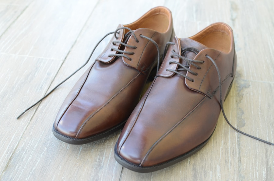Photo brown shoes in mens outfits